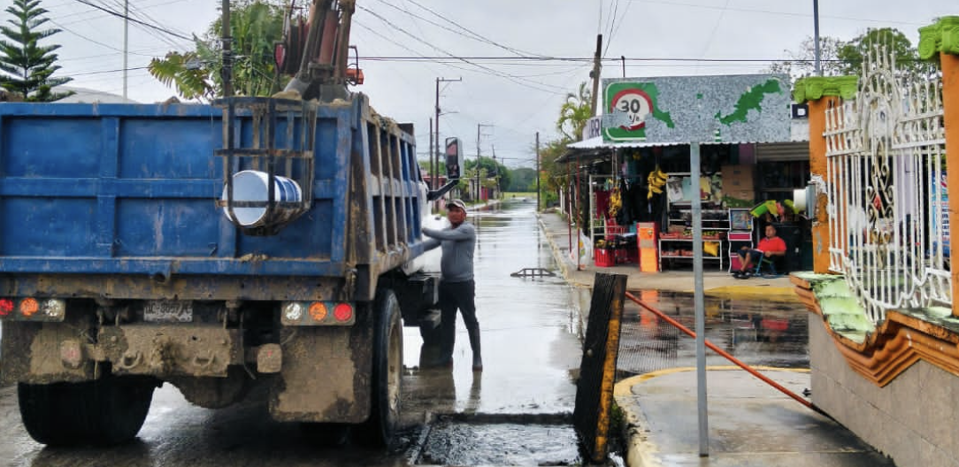 Instruye Ovidio Peralta atender de inmediato afectaciones provocadas por Frente Frío 25